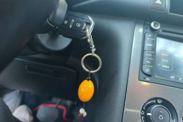 Used Peugeot 3008 2016 1.6THP Automatic Standard Edition Vehicle Key