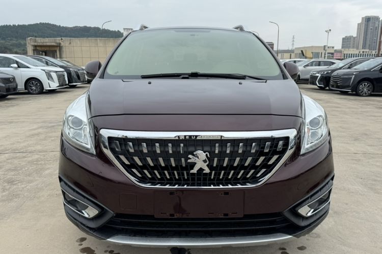 Used Peugeot 3008 2016 2.0L Automatic Classic Edition Exterior 5