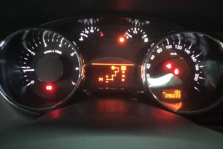 Used Peugeot 3008 2016 2.0L Automatic Classic Edition Instrument Cluster