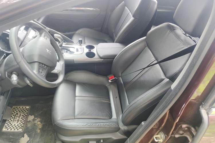 Used Peugeot 3008 2016 2.0L Automatic Trend Edition Left Front Seat