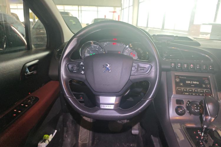 Used Peugeot 3008 2016 1.6THP Automatic Prestige Edition Steering Wheel
