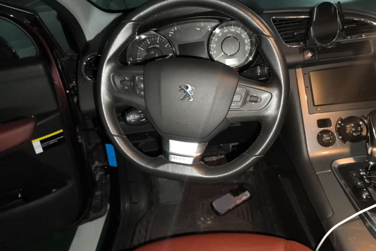 Used Peugeot 3008 2016 2.0L Automatic Trend Edition Steering Wheel