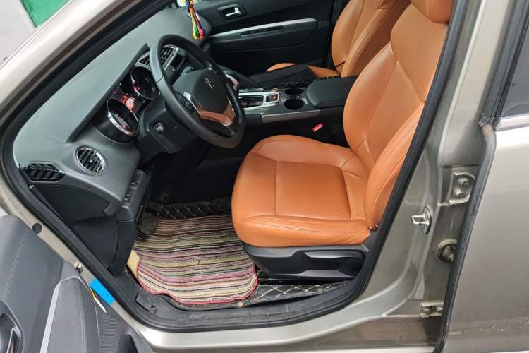 Used Peugeot 3008 2016 2.0L Automatic Standard Edition Driver Seat