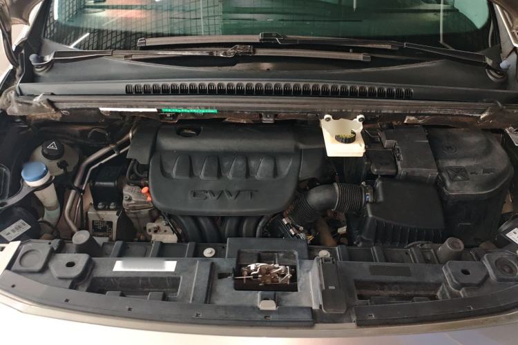 Used Peugeot 3008 2016 2.0L Automatic Standard Edition Engine Bay