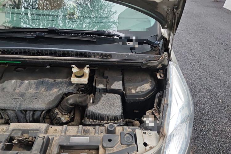 Used Peugeot 3008 2016 2.0L Automatic Standard Edition Engine Bay Left