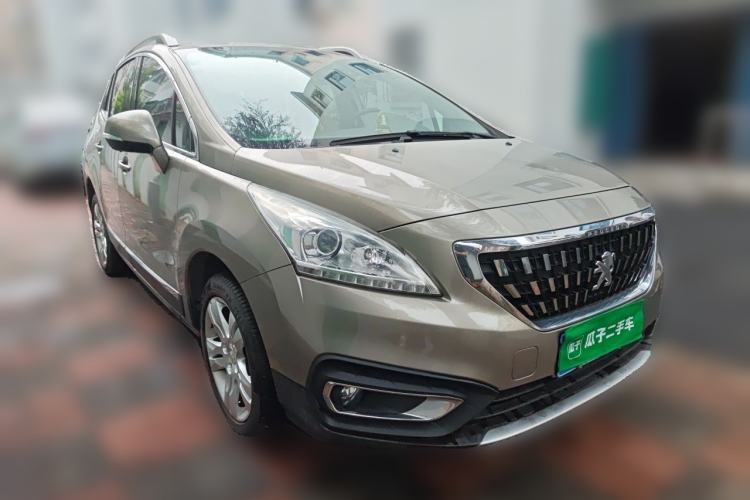 Used Peugeot 3008 2016 2.0L Automatic Standard Edition Front Right 45 Deg