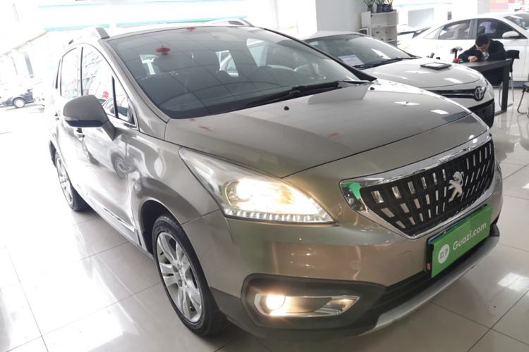 Used Peugeot 3008 2016 2.0L Automatic Classic Edition Front Right 45 Deg