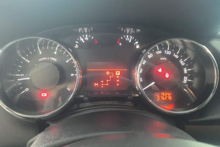 Used Peugeot 3008 2016 2.0L Automatic Classic Edition Instrument Cluster