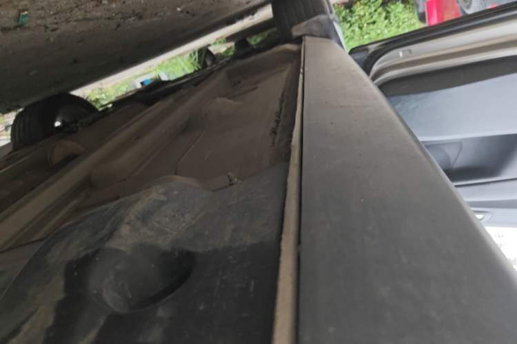 Used Peugeot 3008 2016 1.6THP Automatic Trend Edition Left Side Sill