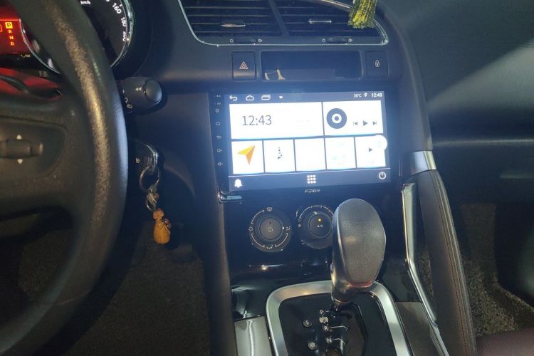 Used Peugeot 3008 2016 1.6THP Automatic Classic Edition Audio And AC Panel