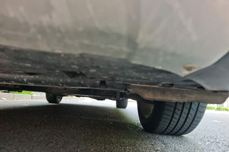 Used Peugeot 3008 2016 2.0L Automatic Standard Edition Chassis Front Left