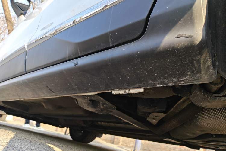 Used Peugeot 3008 2016 2.0L Automatic Classic Edition Chassis Rear Left
