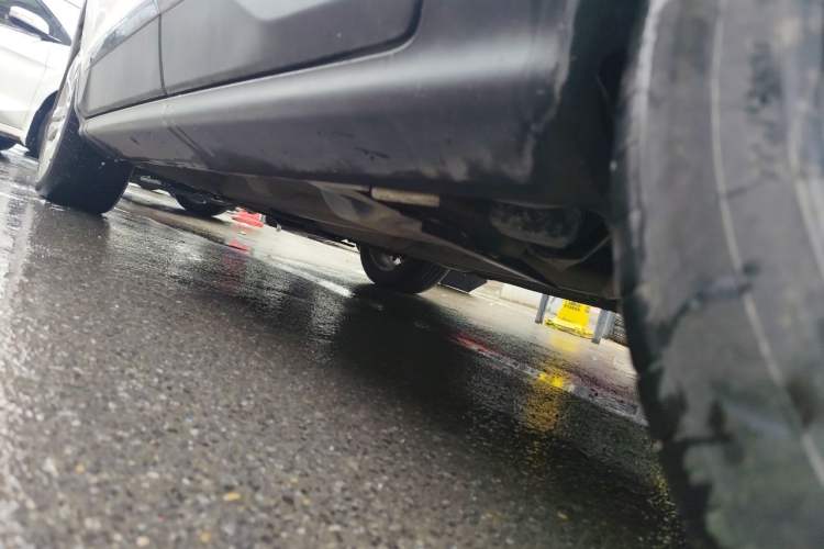 Used Peugeot 3008 2016 1.6THP Automatic Classic Edition Chassis Rear Left