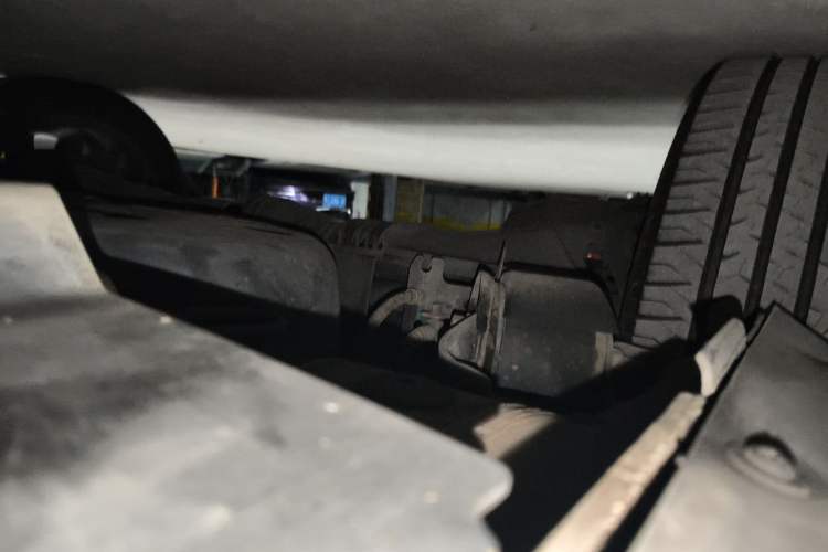 Used Peugeot 3008 2016 1.6THP Automatic Trend Edition Chassis Rear Right