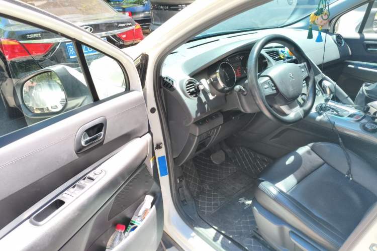 Used Peugeot 3008 2016 1.6THP Automatic Classic Edition Driver Seat