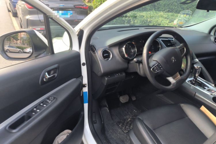 Used Peugeot 3008 2016 2.0L Automatic Classic Edition Driver Seat