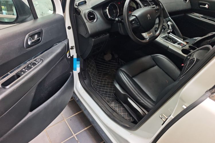 Used Peugeot 3008 2016 2.0L Automatic Classic Edition Driver Seat