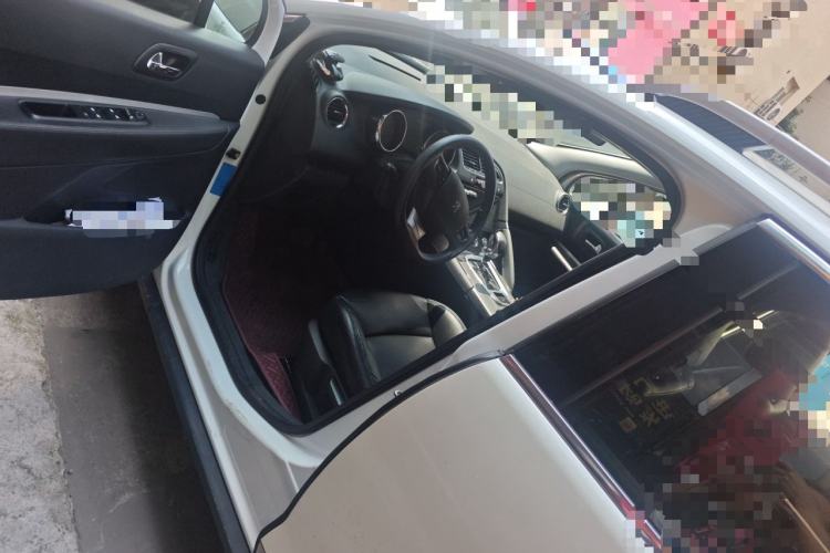 Used Peugeot 3008 2016 2.0L Automatic Classic Edition Driver Seat