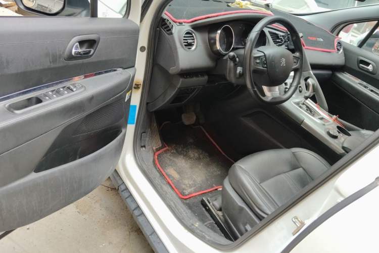Used Peugeot 3008 2016 1.6THP Automatic Trend Edition Driver Seat
