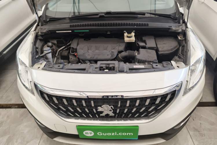 Used Peugeot 3008 2016 2.0L Automatic Classic Edition Engine Bay