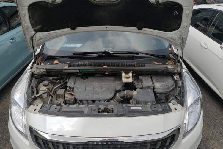 Used Peugeot 3008 2016 2.0L Automatic Classic Edition Engine Bay
