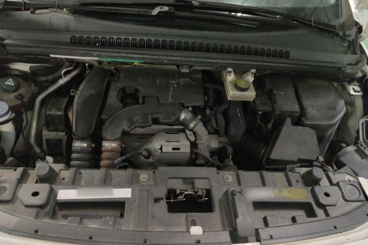 Used Peugeot 3008 2016 1.6THP Automatic Classic Edition Engine Bay