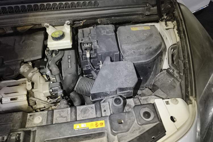 Used Peugeot 3008 2016 1.6THP Automatic Classic Edition Engine Bay Left