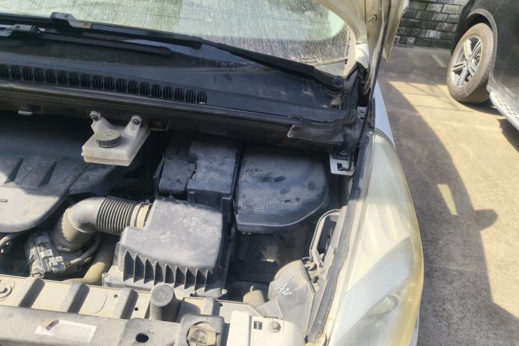 Used Peugeot 3008 2016 2.0L Automatic Classic Edition Engine Bay Left