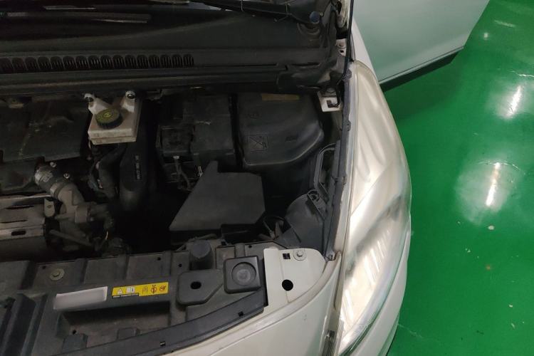 Used Peugeot 3008 2016 1.6THP Automatic Classic Edition Engine Bay Left