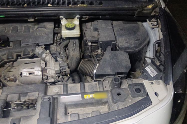 Used Peugeot 3008 2016 1.6THP Automatic Prestige Edition Engine Bay Left