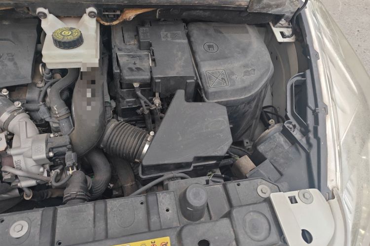Used Peugeot 3008 2016 1.6THP Automatic Classic Edition Engine Bay Left