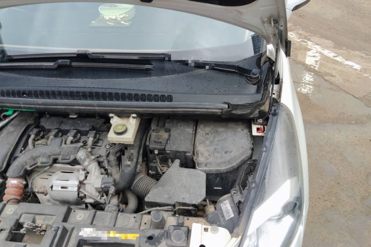 Used Peugeot 3008 2016 1.6THP Automatic Trend Edition Engine Bay Left