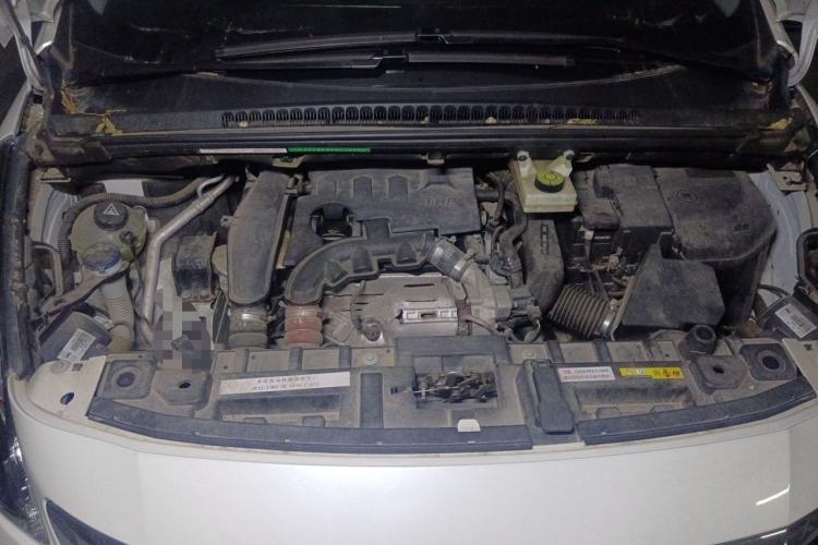 Used Peugeot 3008 2016 1.6THP Automatic Prestige Edition Engine Bay
