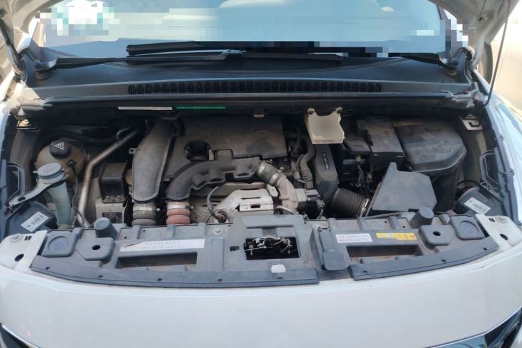 Used Peugeot 3008 2016 1.6THP Automatic Classic Edition Engine Bay