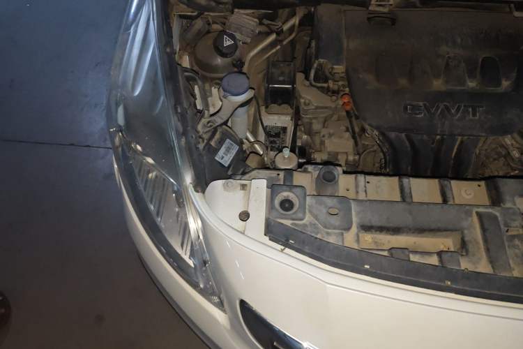 Used Peugeot 3008 2016 2.0L Automatic Classic Edition Engine Bay Right