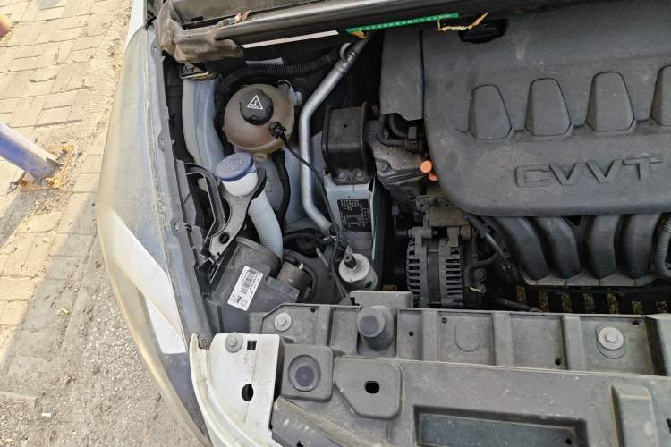 Used Peugeot 3008 2016 2.0L Automatic Classic Edition Engine Bay Right