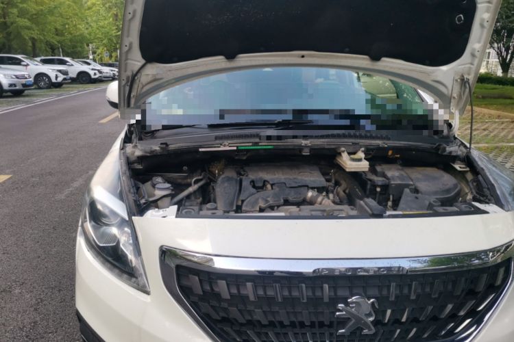 Used Peugeot 3008 2016 1.6THP Automatic Trend Edition Engine Bay Right