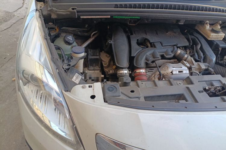 Used Peugeot 3008 2016 1.6THP Automatic Classic Edition Engine Bay Right