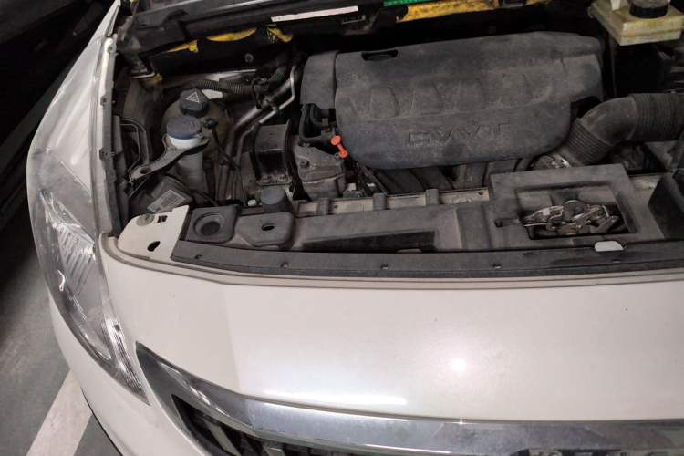 Used Peugeot 3008 2016 2.0L Automatic Classic Edition Engine Bay Right