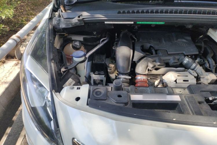 Used Peugeot 3008 2016 1.6THP Automatic Prestige Edition Engine Bay Right