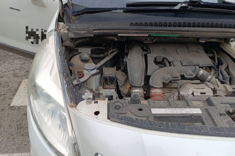 Used Peugeot 3008 2016 1.6THP Automatic Classic Edition Engine Bay Right