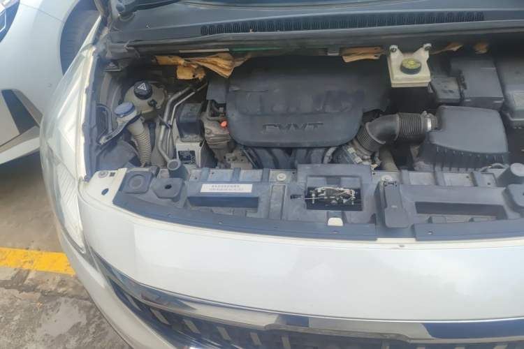 Used Peugeot 3008 2016 2.0L Automatic Classic Edition Engine Bay Right