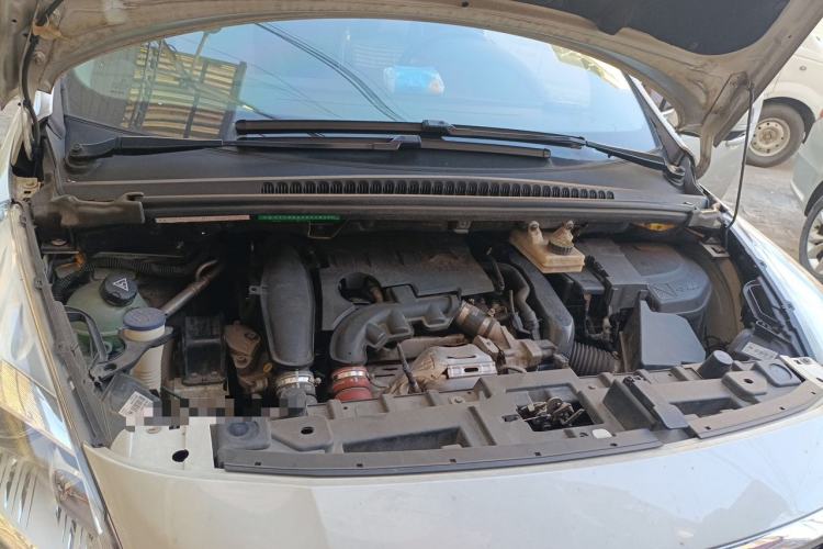 Used Peugeot 3008 2016 1.6THP Automatic Classic Edition Engine Bay
