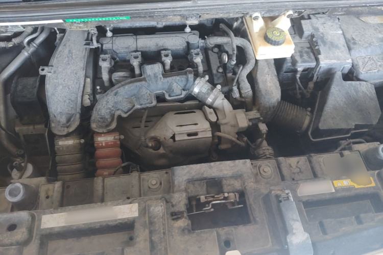 Used Peugeot 3008 2016 1.6THP Automatic Standard Edition Engine Bay
