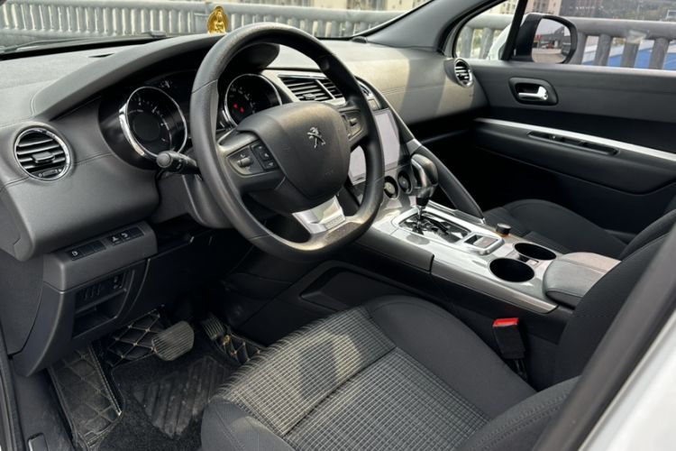 Used Peugeot 3008 2016 2.0L Automatic Classic Edition Exterior 12