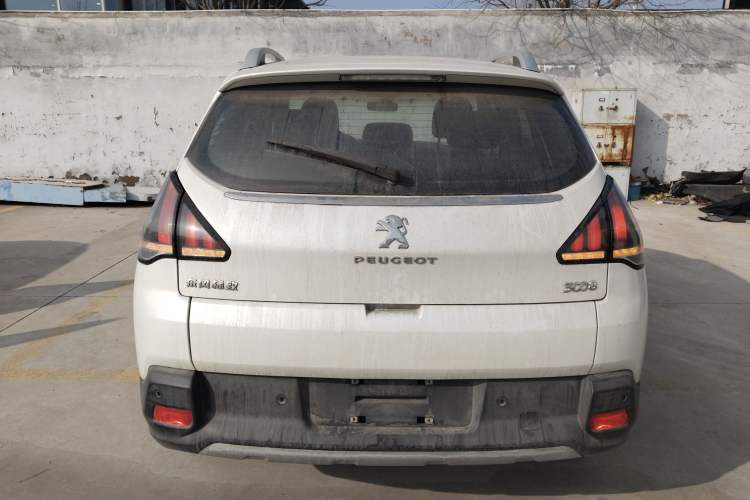Used Peugeot 3008 2016 2.0L Manual Classic Edition Exterior 4