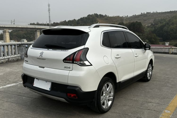 Used Peugeot 3008 2016 2.0L Automatic Classic Edition Exterior 8