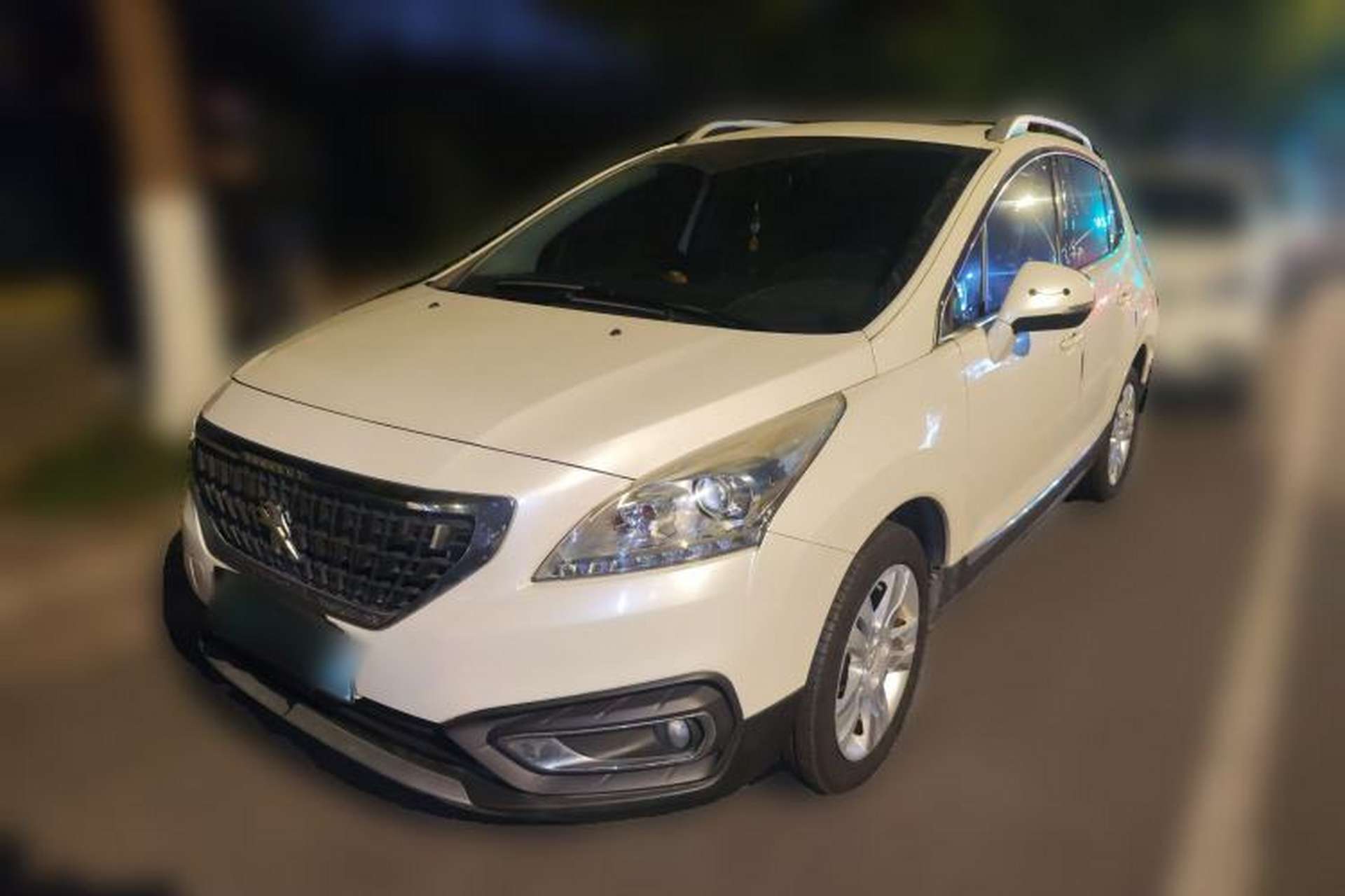 Used Peugeot 3008 2016 2.0L Automatic Classic Edition Front Left 45 Deg