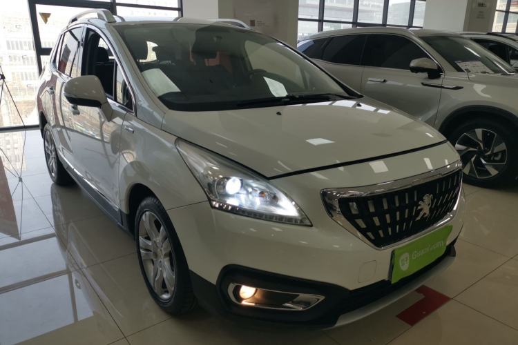 Used Peugeot 3008 2016 1.6THP Automatic Classic Edition Front Right 45 Deg