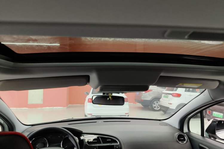 Used Peugeot 3008 2016 1.6THP Automatic Classic Edition Headliner
